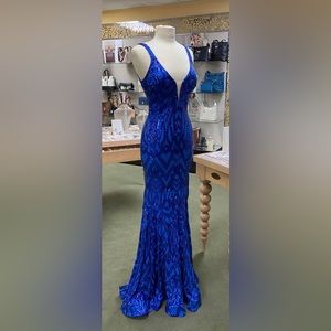 Jovani formal, size 12, worn once.  Absolute eye catcher!